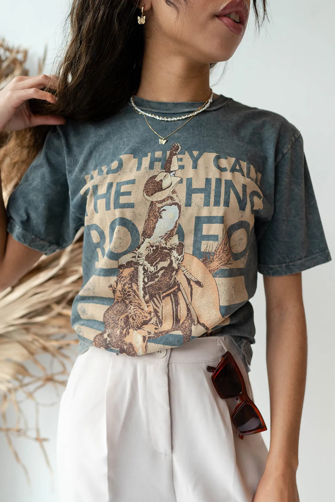 call the thing rodeo tee