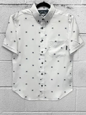 ESSENTIAL WHITE NOBODY CARES BUTTON UP