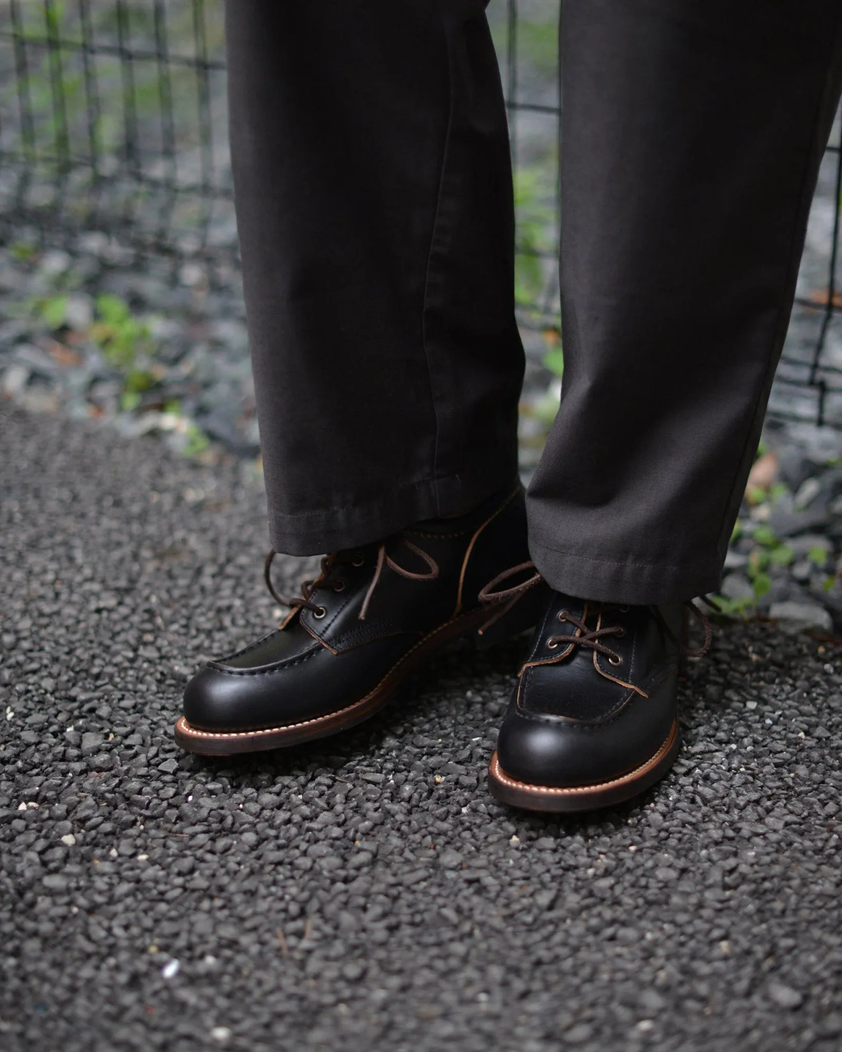 Rolling Dub Trio Coupen Low Moc Toe Boot - Oil Black Chromexcel