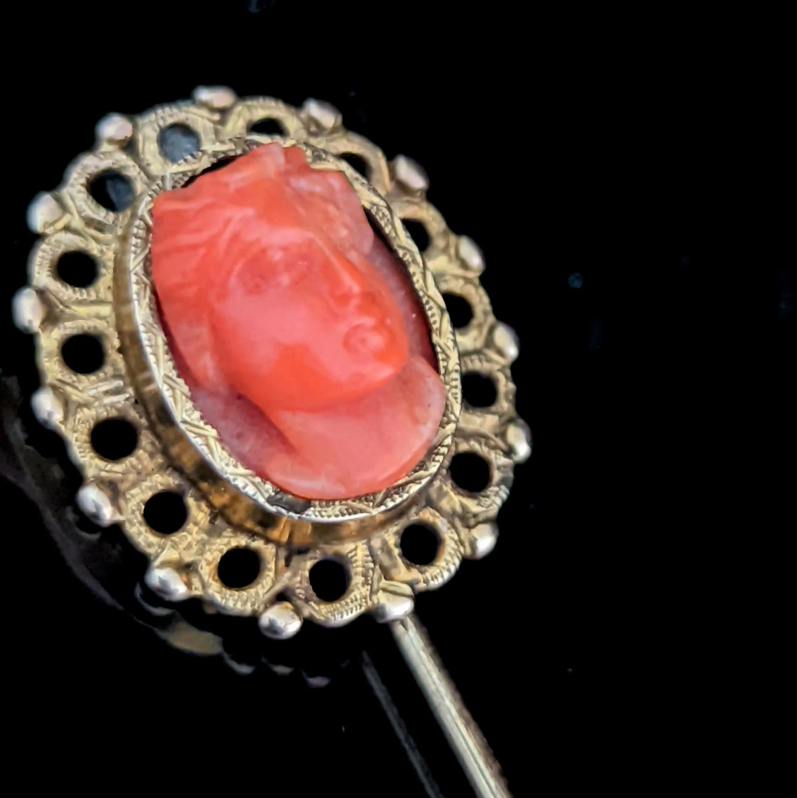 The Amalfi - Victorian Carved Coral Cameo Gold Stick Pin