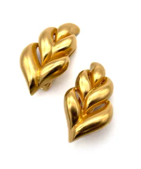 【USA輸入】ヴィンテージ VENDOME マットゴールド アブストラクト イヤリング/Vintage VENDOME Matte Gold Abstract Clip On Earrings