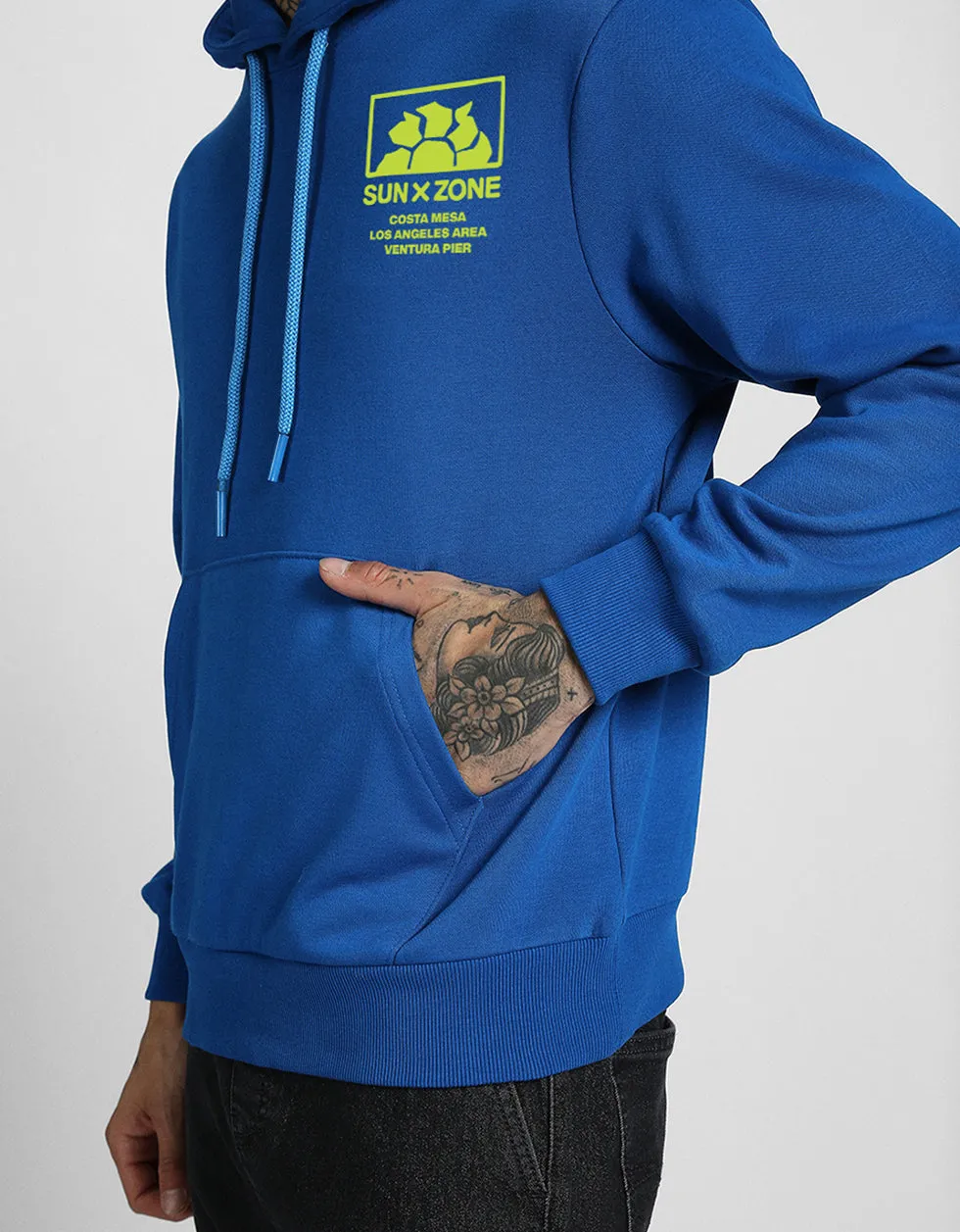 Veirdo in Blue: Men's Hooded Neck Hoodie